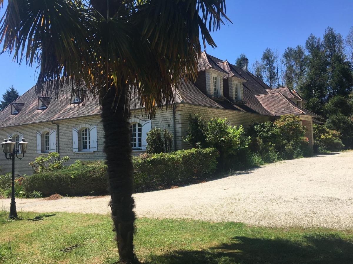 Le Belvedere Thiviers Exterior photo